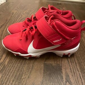 “Big boys” Nike Baseball Cleats